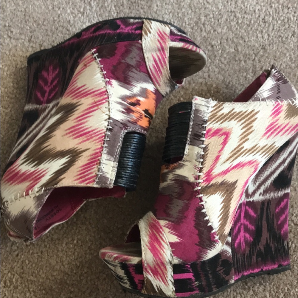Women’s wedge